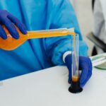 新しいAIモデル「resLens」が、標準データベースに未登録の抗生物質耐性遺伝子を検出