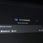 セールスフォースのベニオフCEO、生成AIを「コモディティー機能」と位置づけ